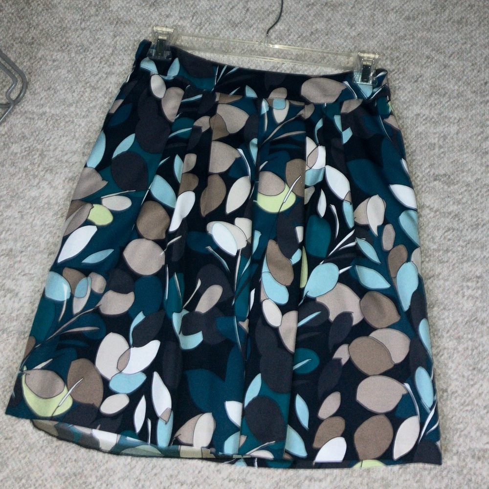 Colorful, pleated skirt